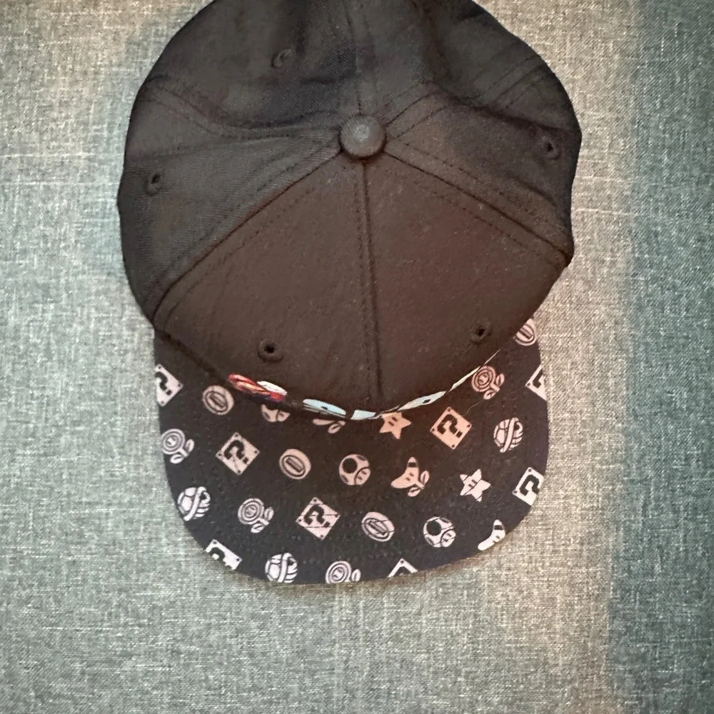 Nintendo Super Mario Black Hat SnapBack Youth